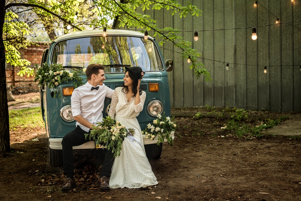 Vintage Classics AZ - Antique Wedding Car Rentals